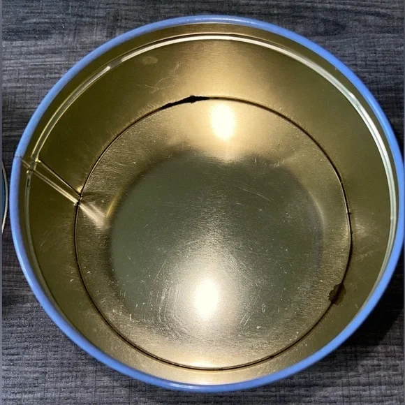 Vintage M&M’s Holiday Train Tin - Picture 4 of 7